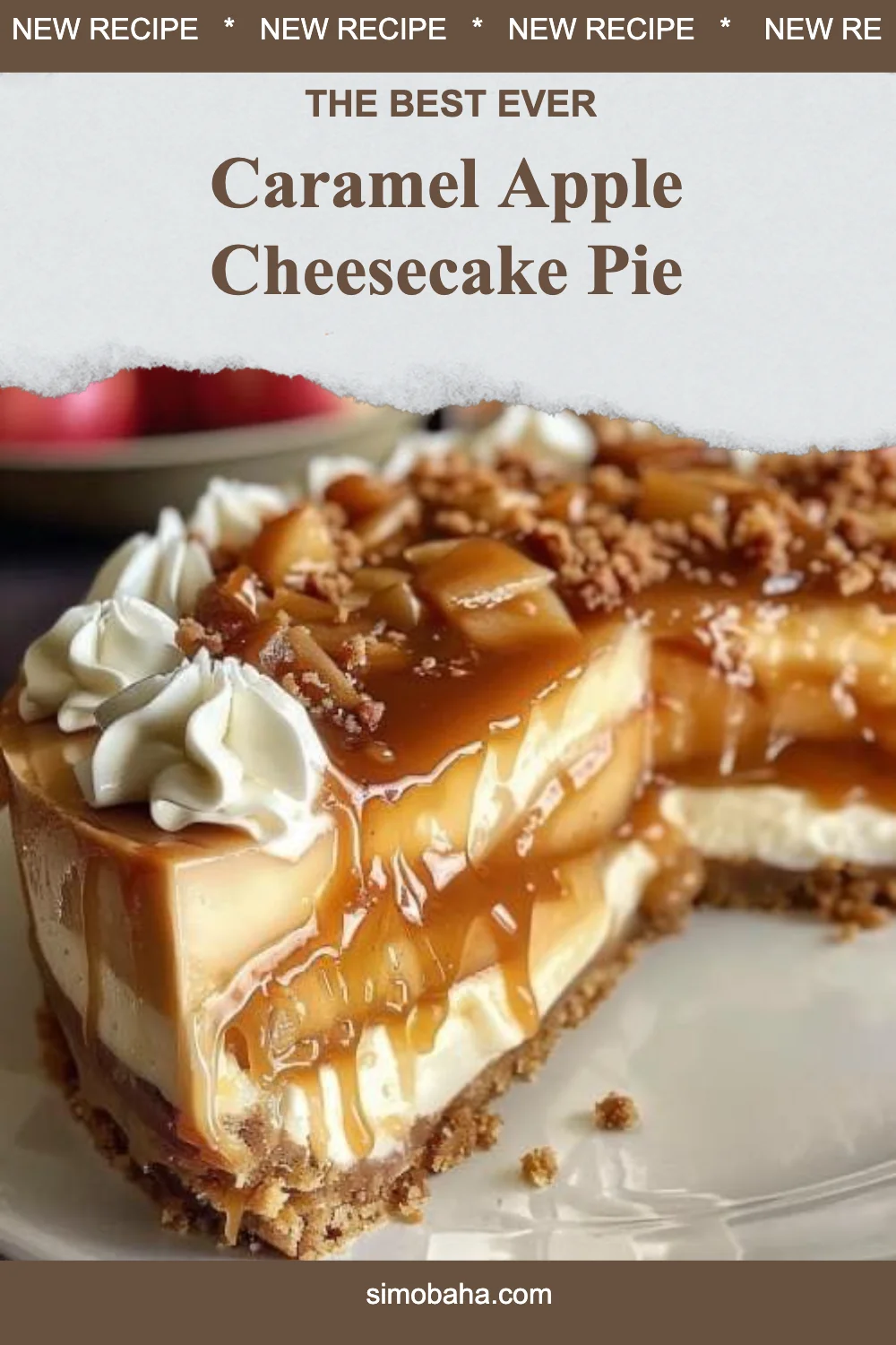 Delicious caramel apple cheesecake pie garnished with fresh apples and caramel sauce