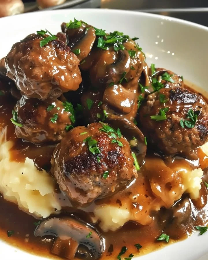 Meatballs in a Rich Mushroom Sauce