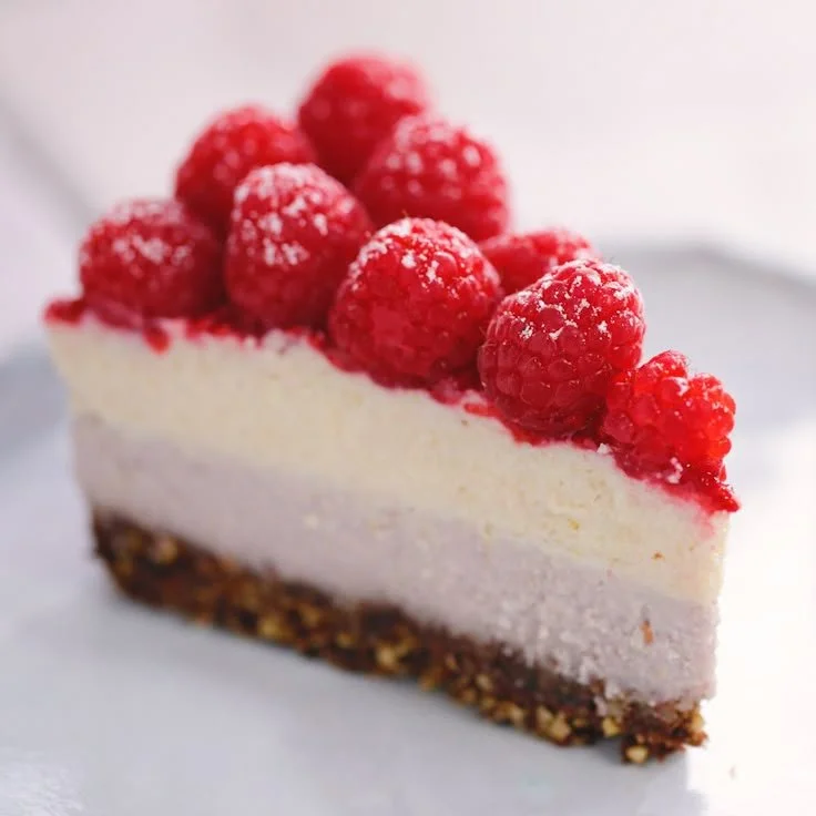 Vegan Raspberry Cheesecake Dessert